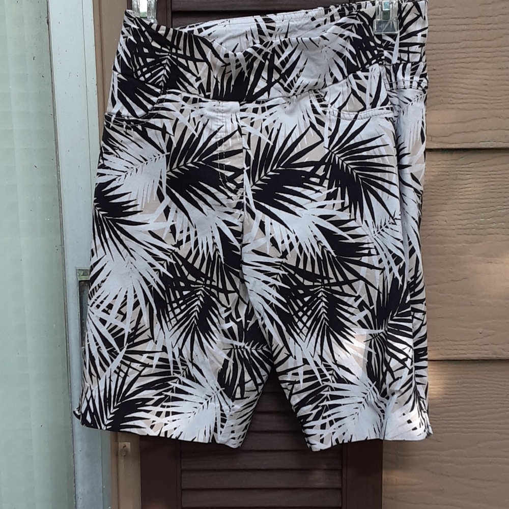 Ruby rd rayon casual print short